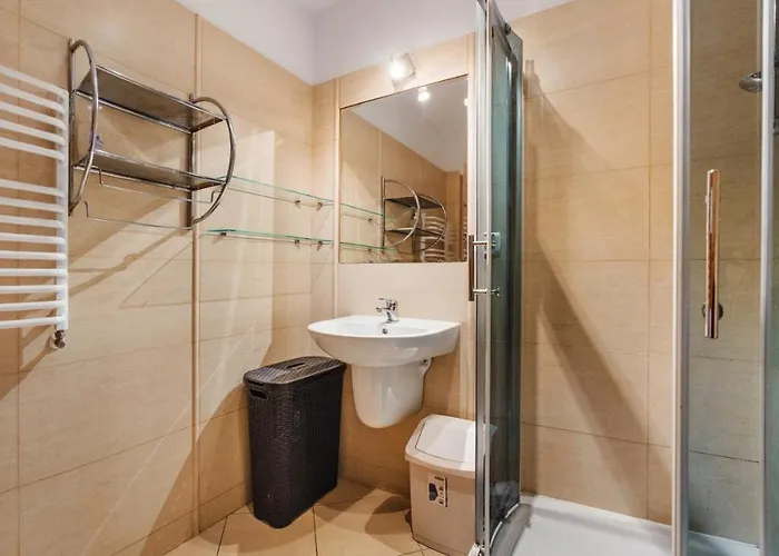 Rzemieslnicza, Sun & Snow *