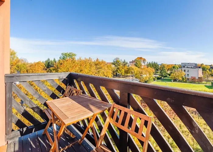 Rzemieslnicza, Sun & Snow