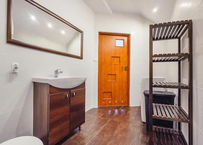 Rzemieslnicza, Sun & Snow 公寓